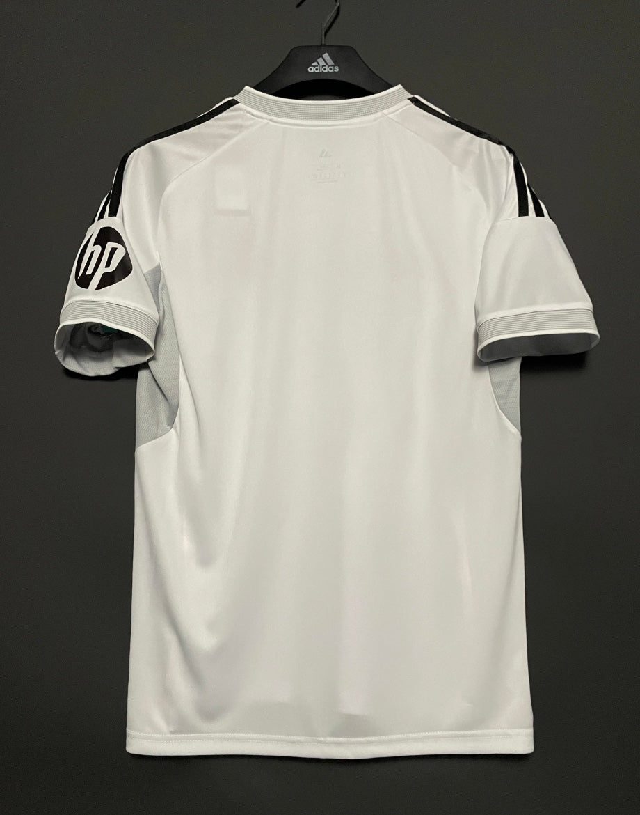 Real Madrid home 25/26