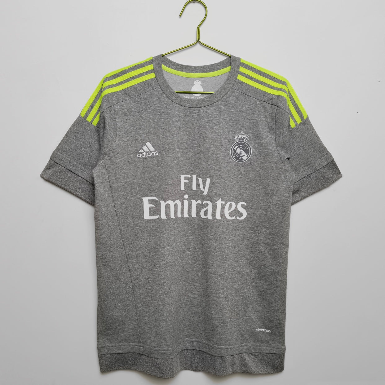 Real Madrid away 15/16