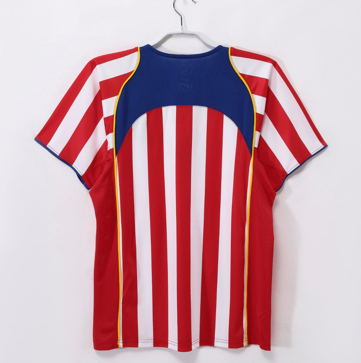 Atlético Madrid home 04/05