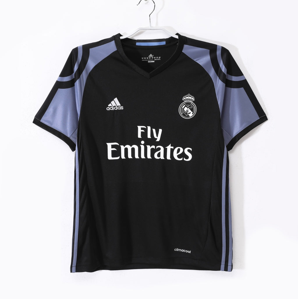 Real Madrid third 16/17