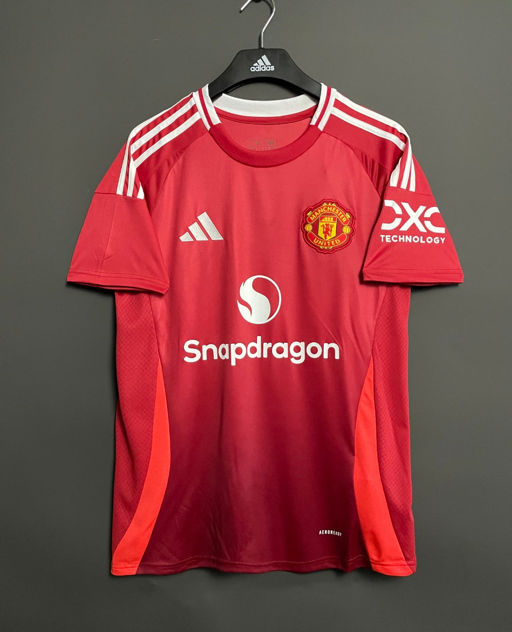 Manchester United home 24/25