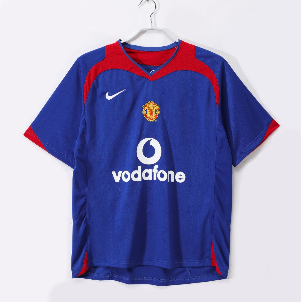 Manchester United away 05/06