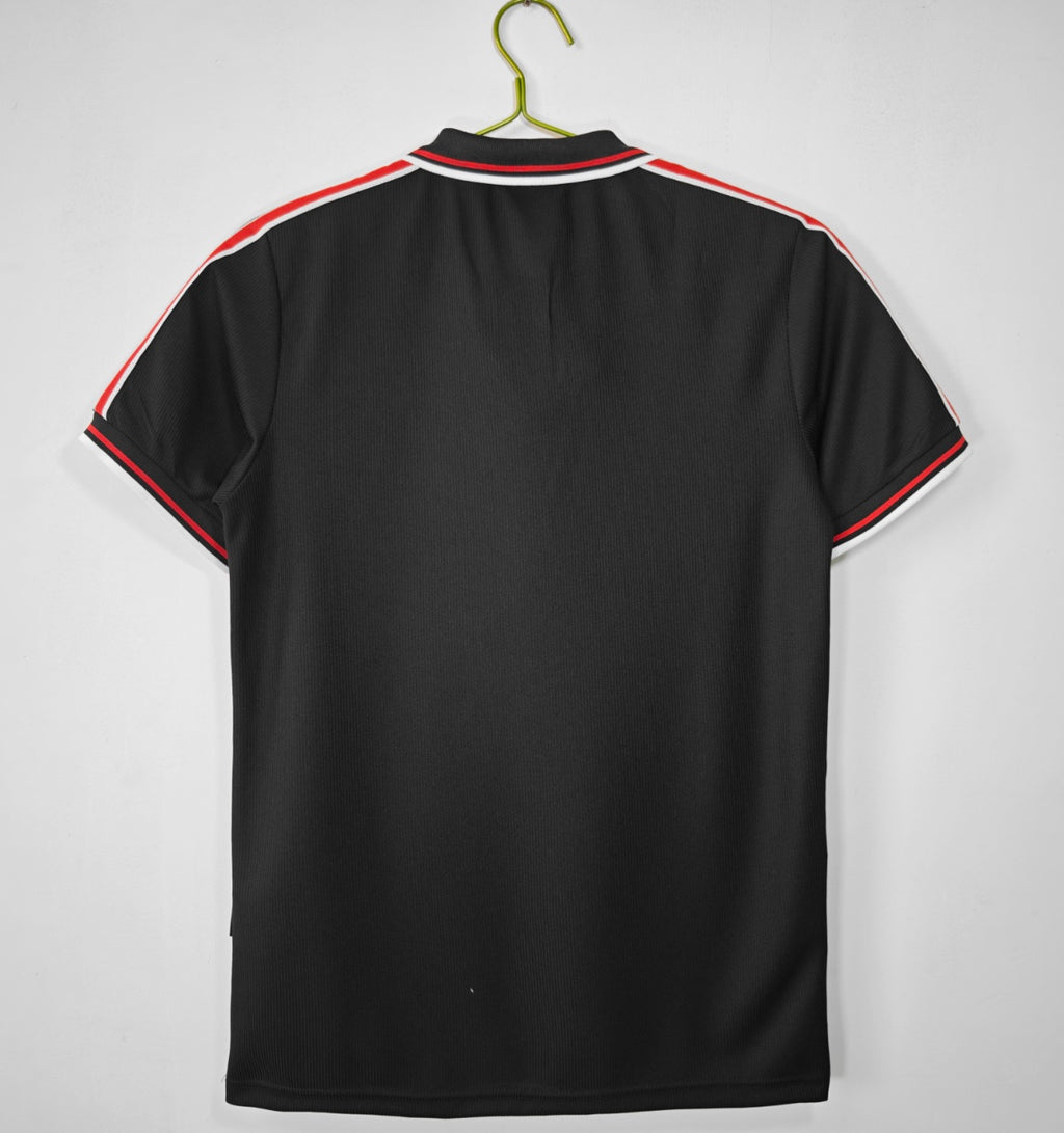 Manchester United away 98/99