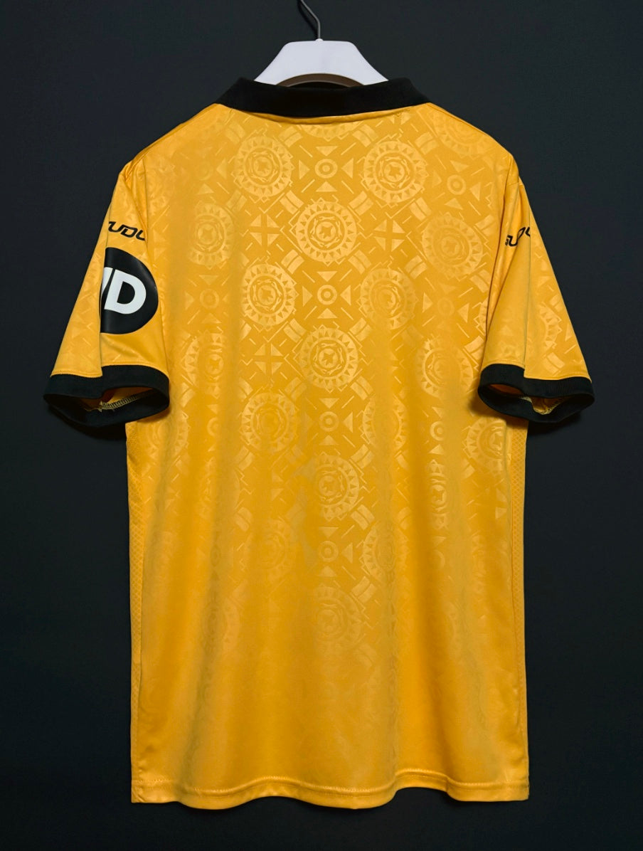 Wolves home 25/26