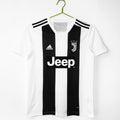 Juventus home 18/19