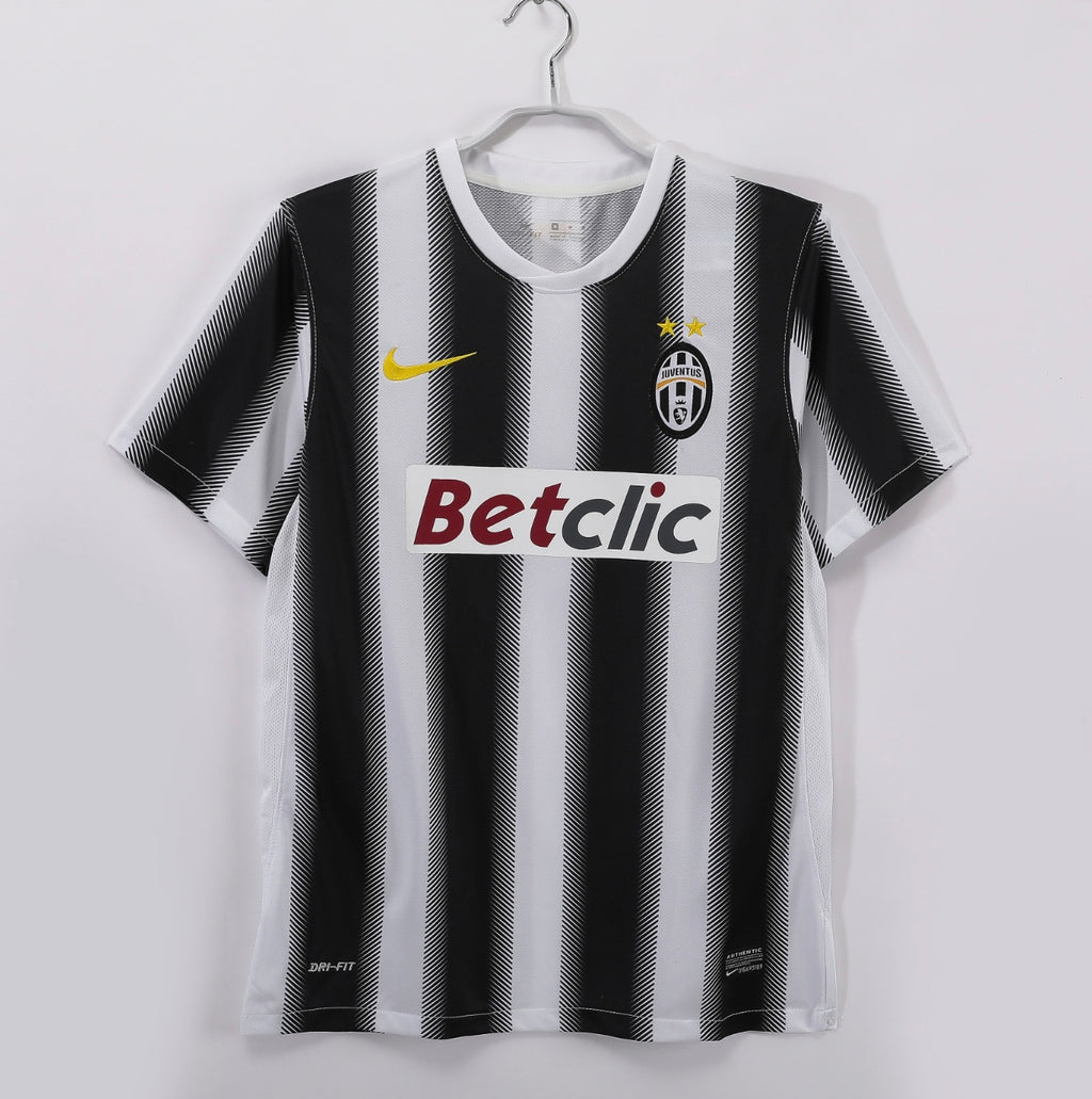 Juventus home 11/12