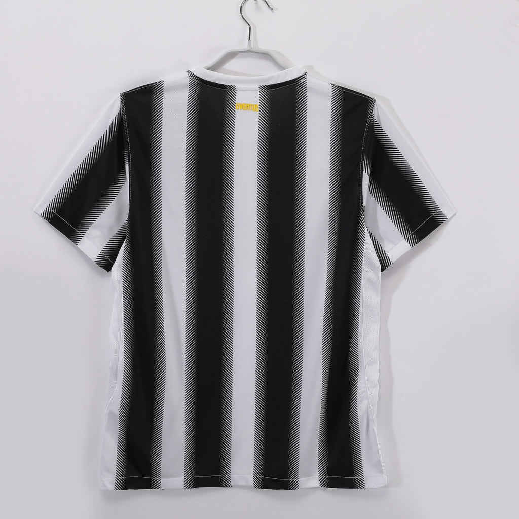 Juventus home 11/12