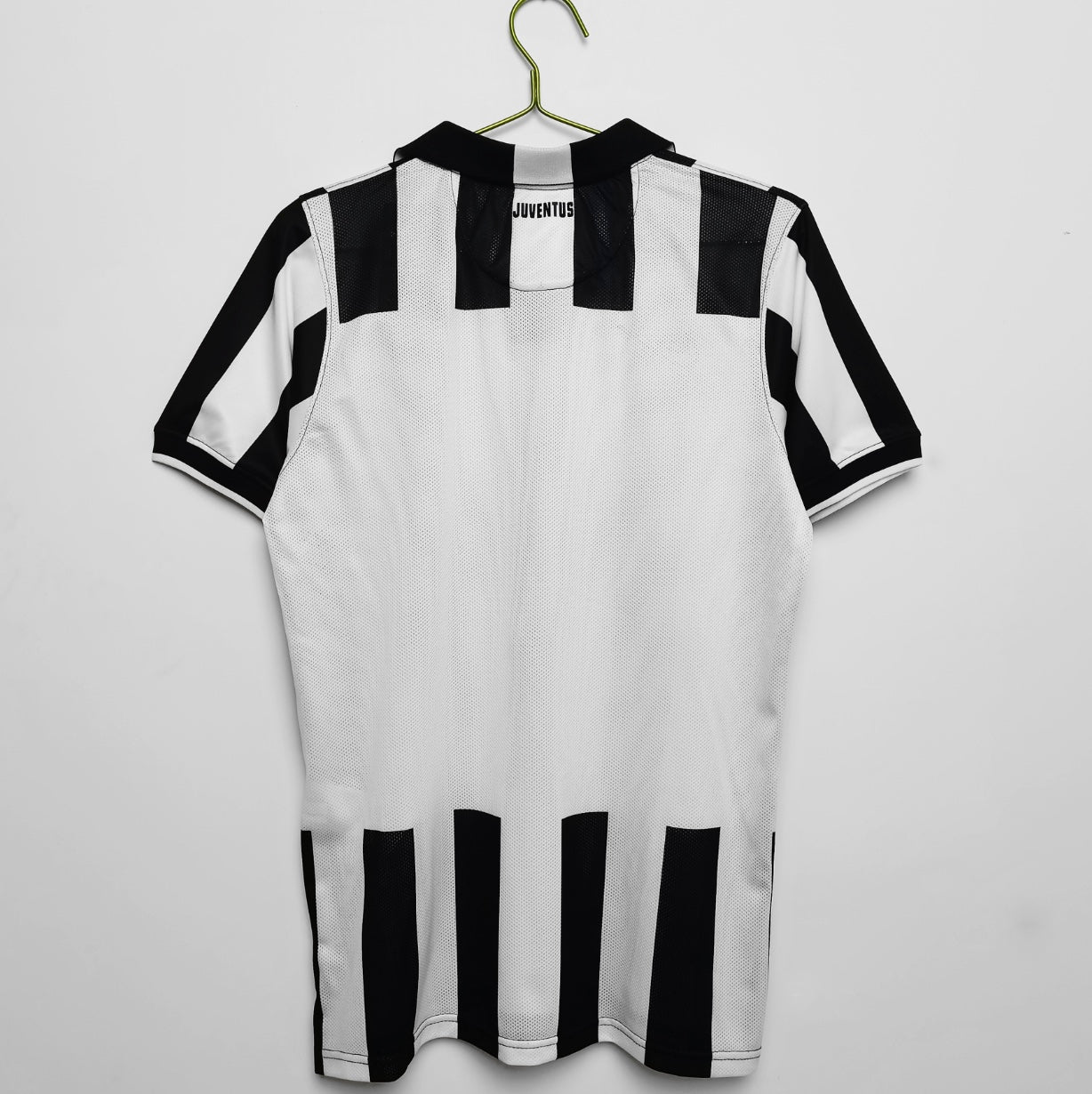 Juventus home 14/15