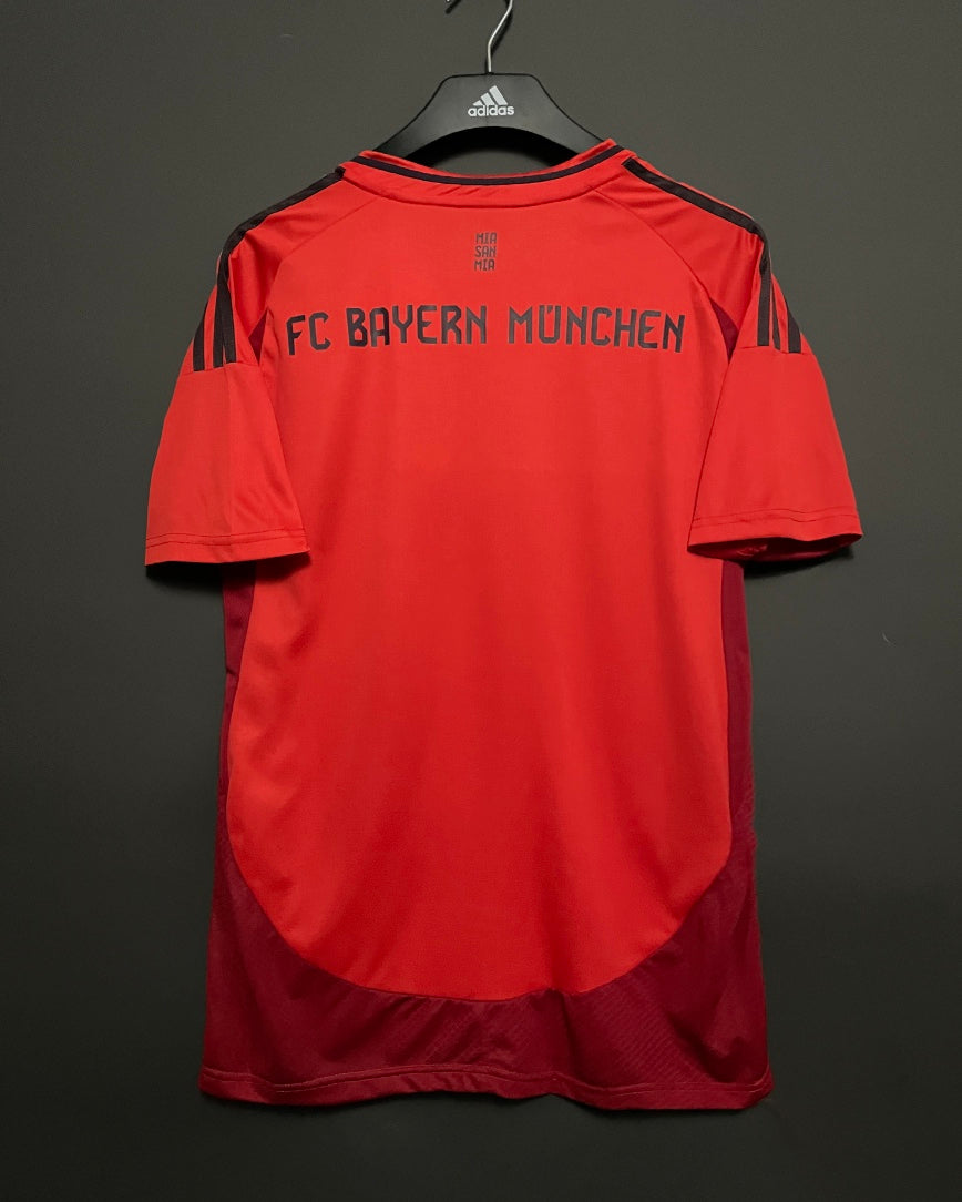 Bayern München home 24/25