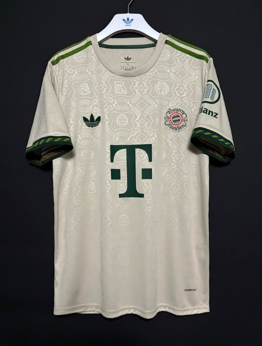 Bayern München ´oktoberfest´ 25/26