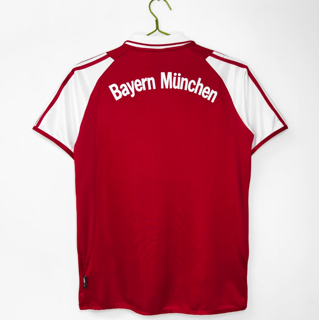 Bayern München home 03/04
