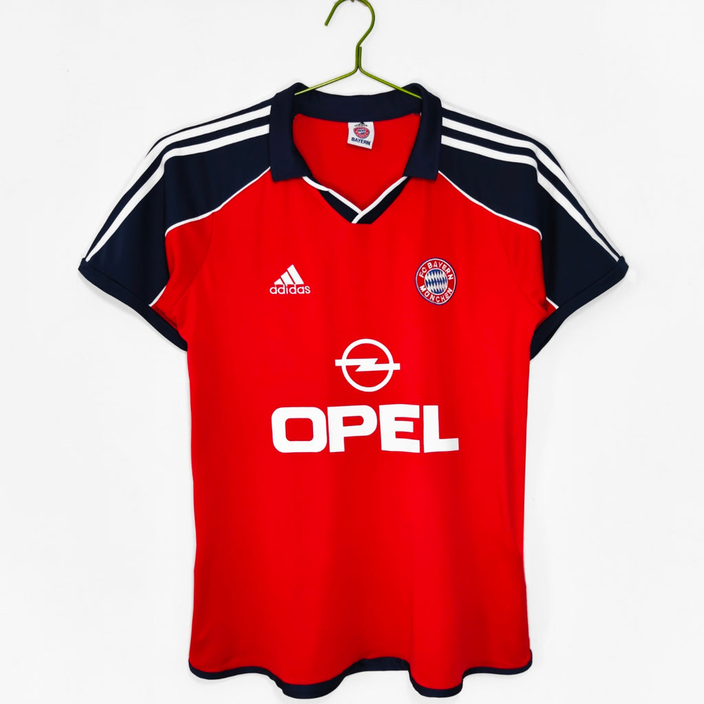 Bayern München home 00/01
