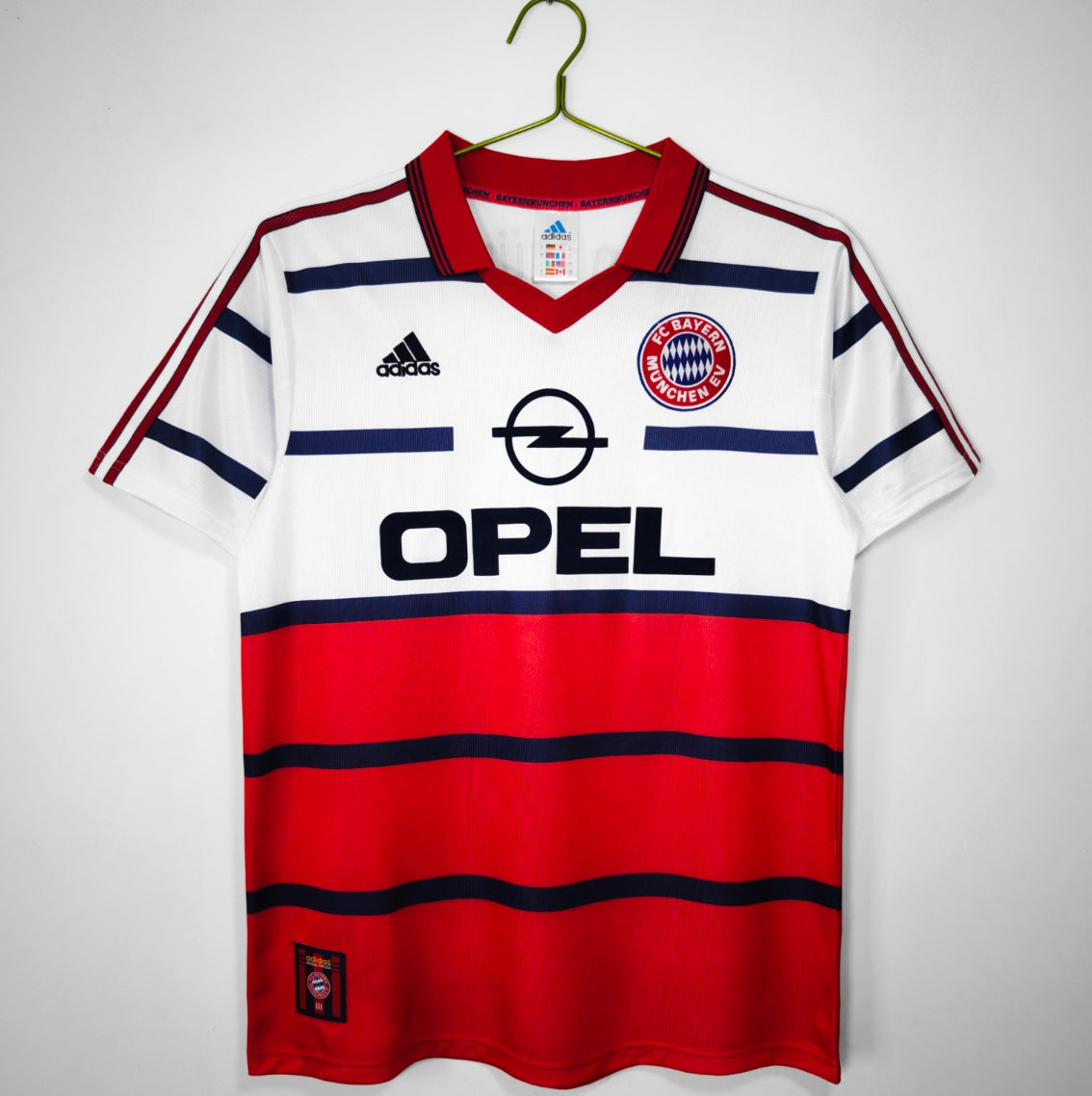 Bayern München away 98/00