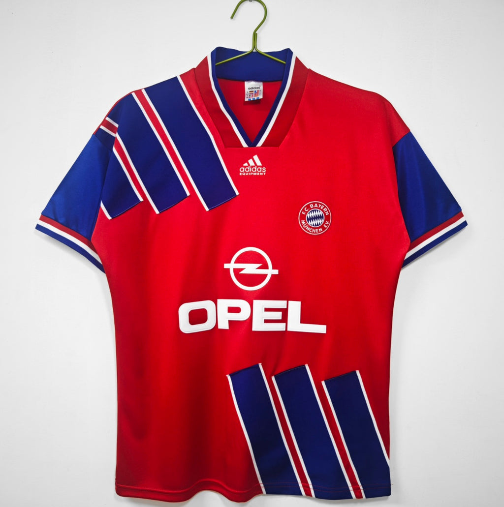 Bayern München home 93/95