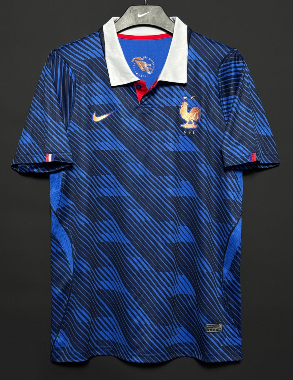 Frankrike home 2026