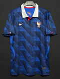 Frankrike home 2026