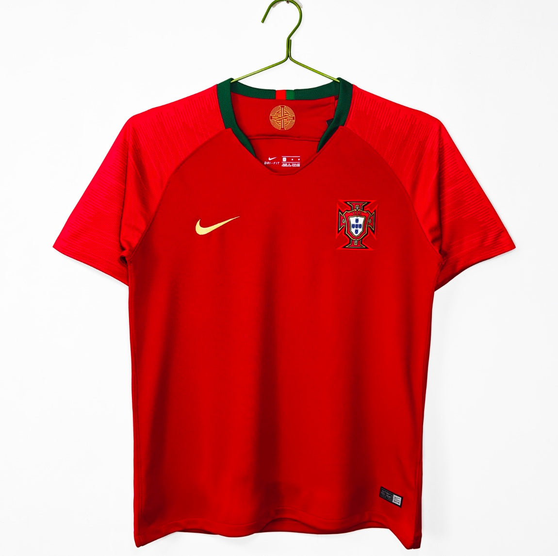 Portugal home 18/20