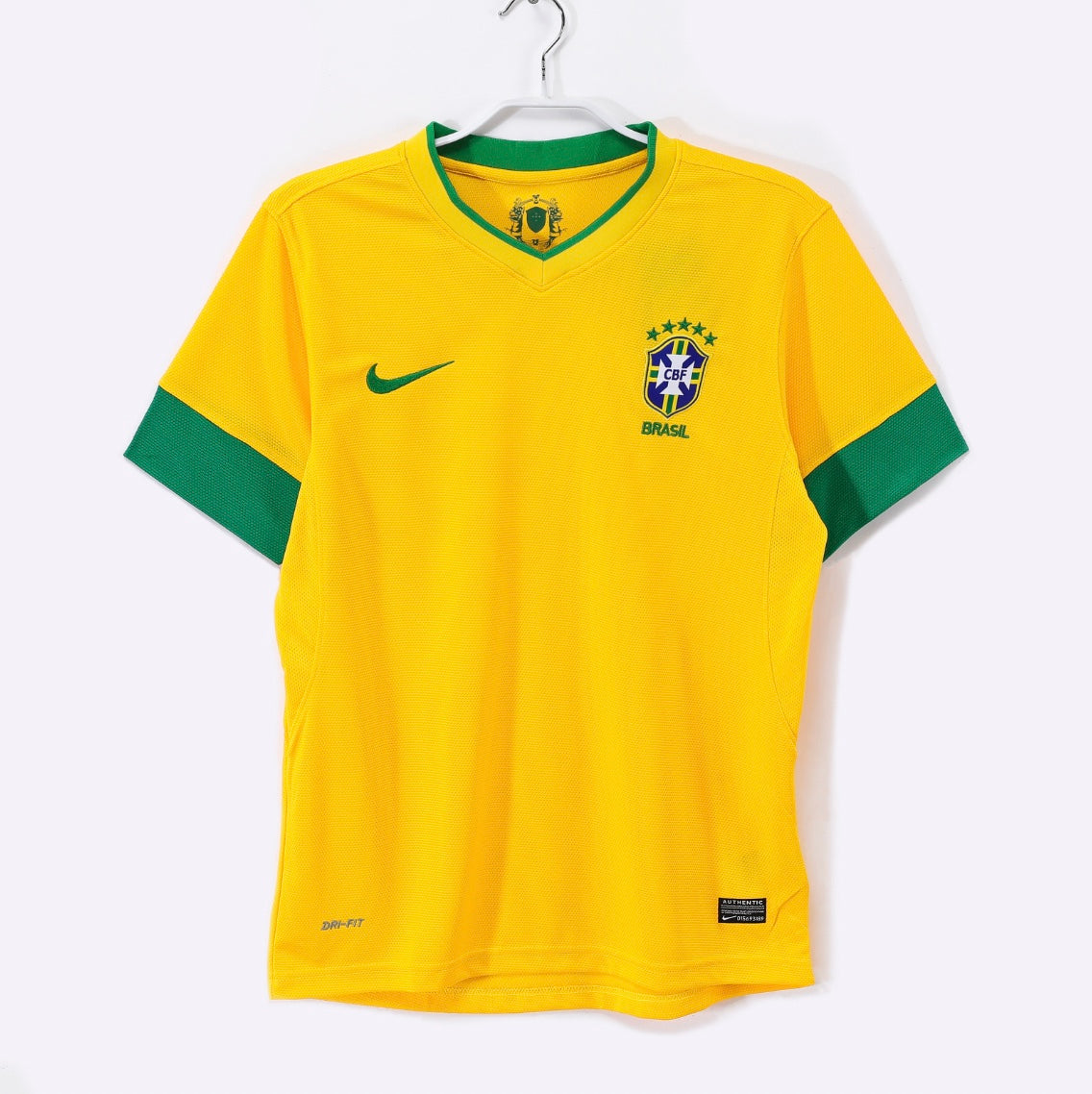 Brasilien home 12/13