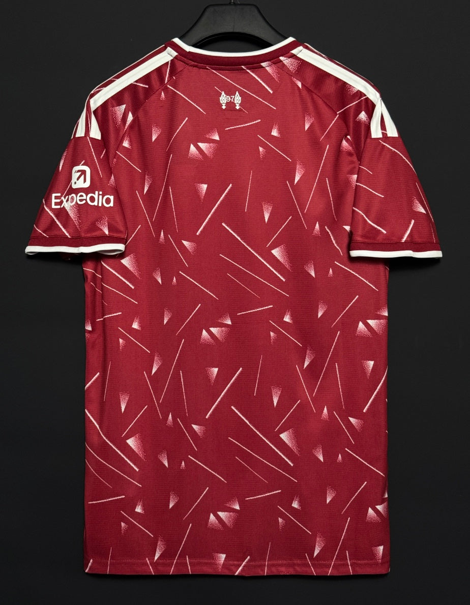 Liverpool home 26/27