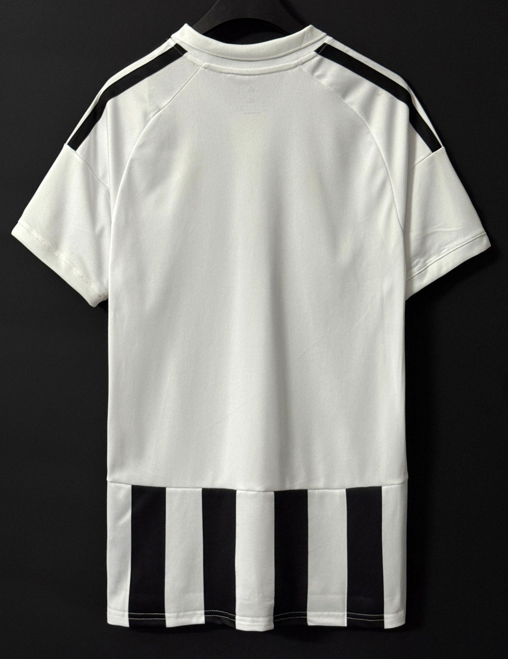 Juventus home 26/27