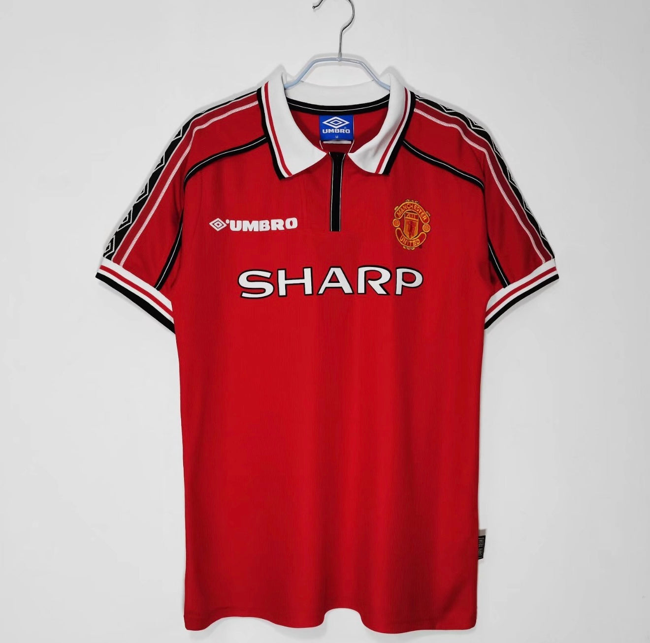 Manchester United home 98/99