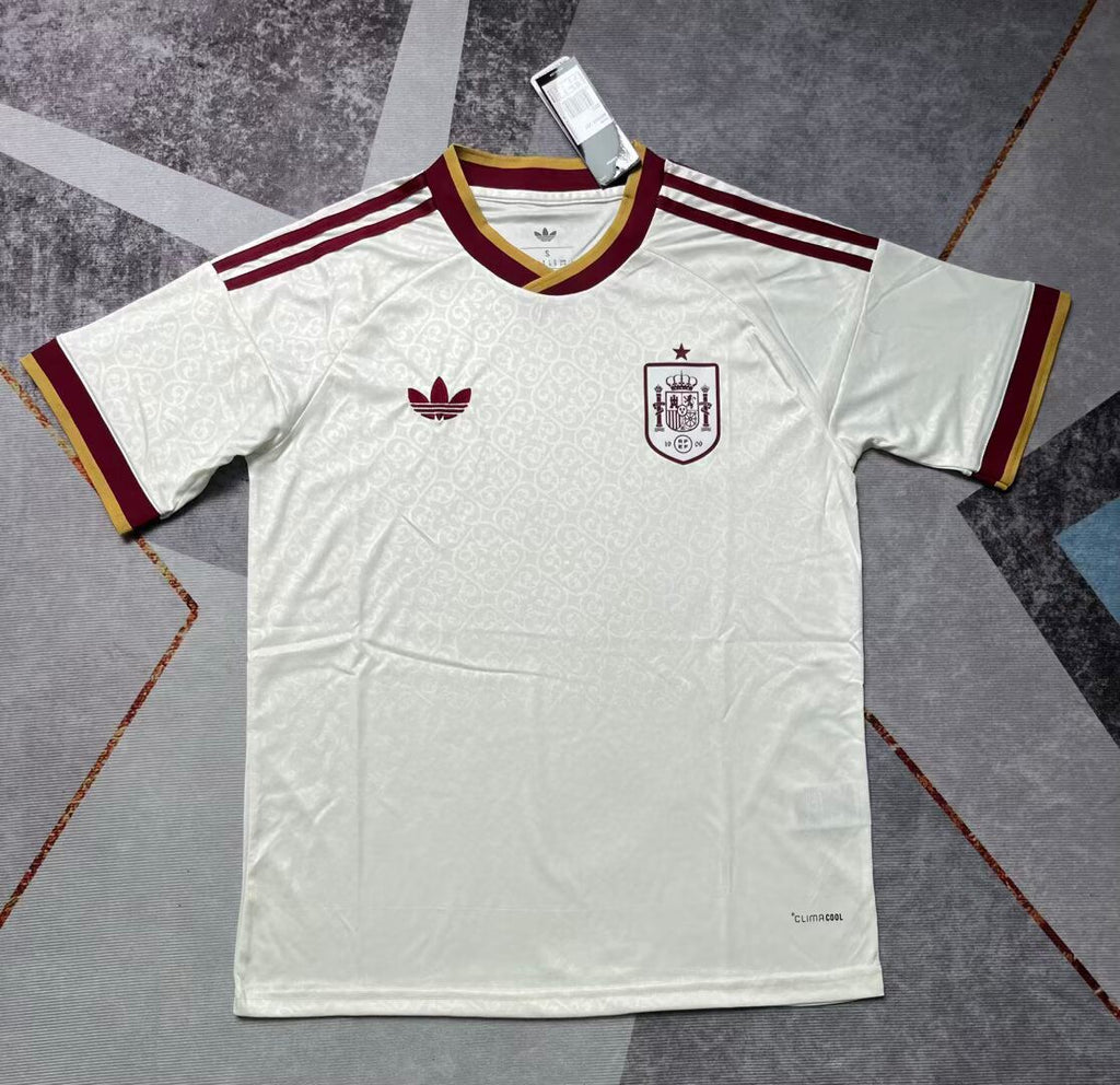 Spanien away 2026